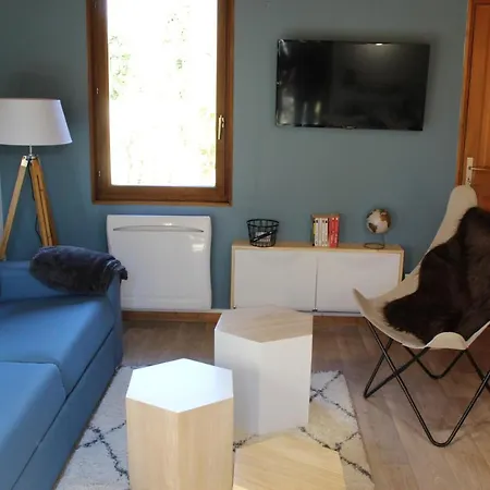 Calme Et Cosy Entre Terre Et Chalet
